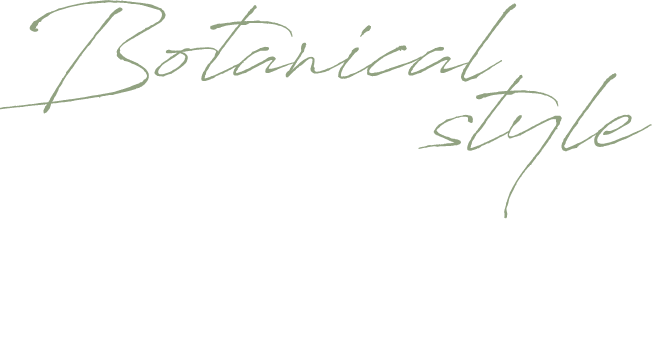 モノホワイト×ピスタチオグリーンにペカン柄の木目が優しい、やすらぎのボタニカルスタイル。