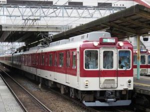 河内松原駅の準急電車の画像です。