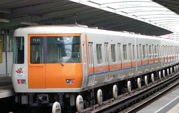 近鉄大阪線の東大阪線の電車画像です。
