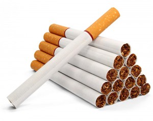 部屋のヤニ汚れの除去 たばこや電子タバコと壁紙の関係からわかる対策方法とは イエモア
