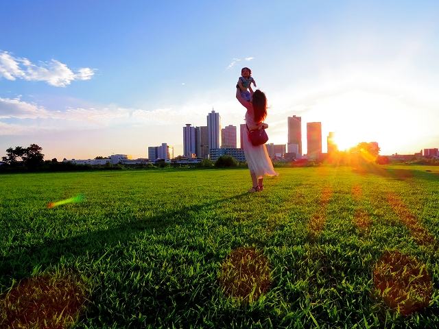 東大阪市の子育て環境イメージ図です。