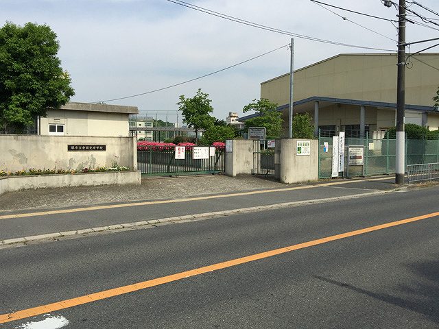 「金岡北中学校」の画像です