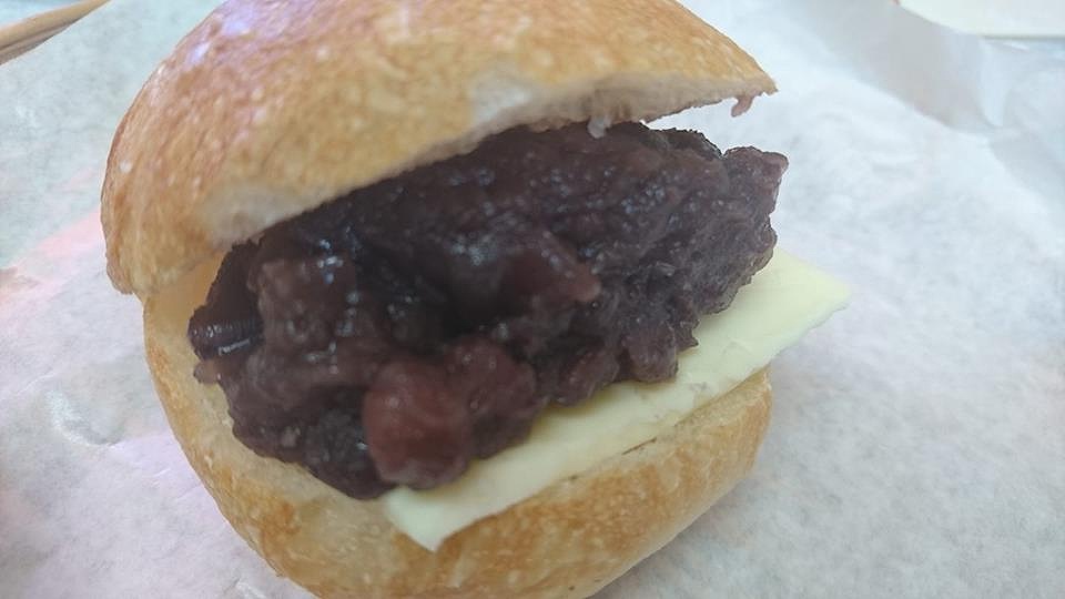 やりすぎあんバターの画像です