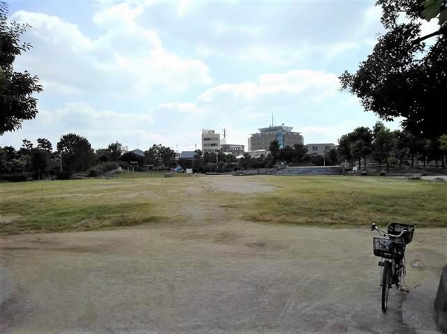 松原中央公園の画像です